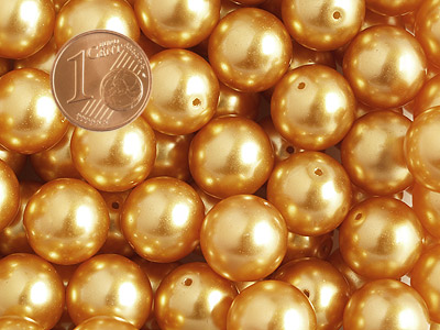 große goldene Barockperlen, , auch Wachsperlen oder Glaswachsperlen genannt